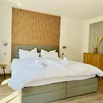 Apartamento Zentrales Apartment, Penzberg, 2 Schlafzimmer, Balkon, Parkplatz *