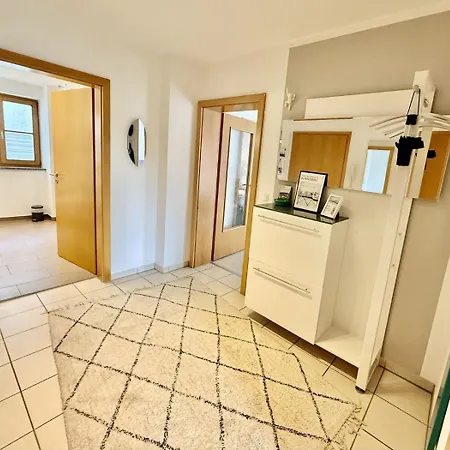 Alpenbasis Penzberg, 2-schlafzimmer, Work & Travel, Netflix, Parkplatz